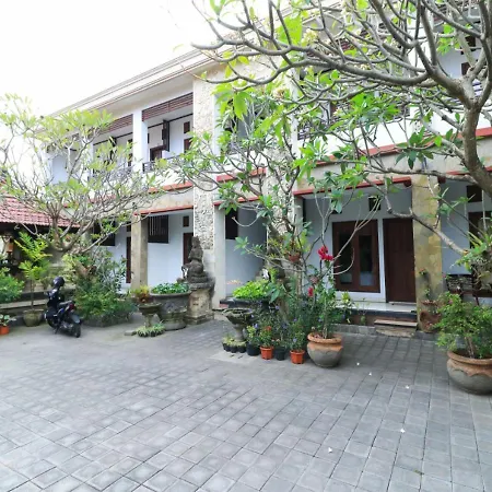 Puri Jayaraja Guest House